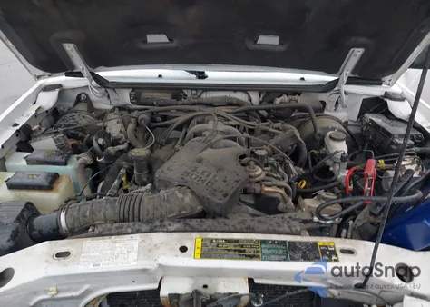 2004 Ford Ranger Xlt from USA, damaged, VIN 1FTZR15E84PA50276